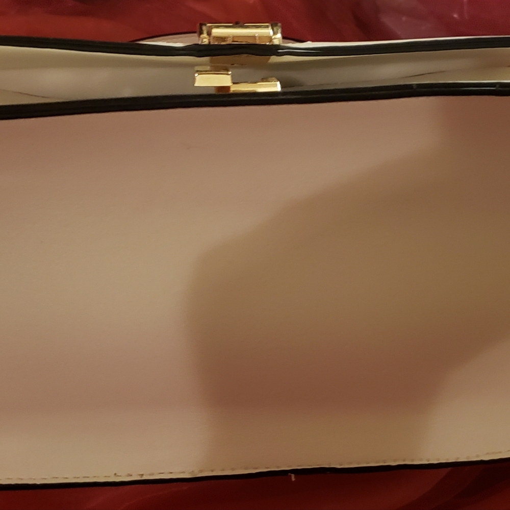 HANDBAG - Picture 5 of 6